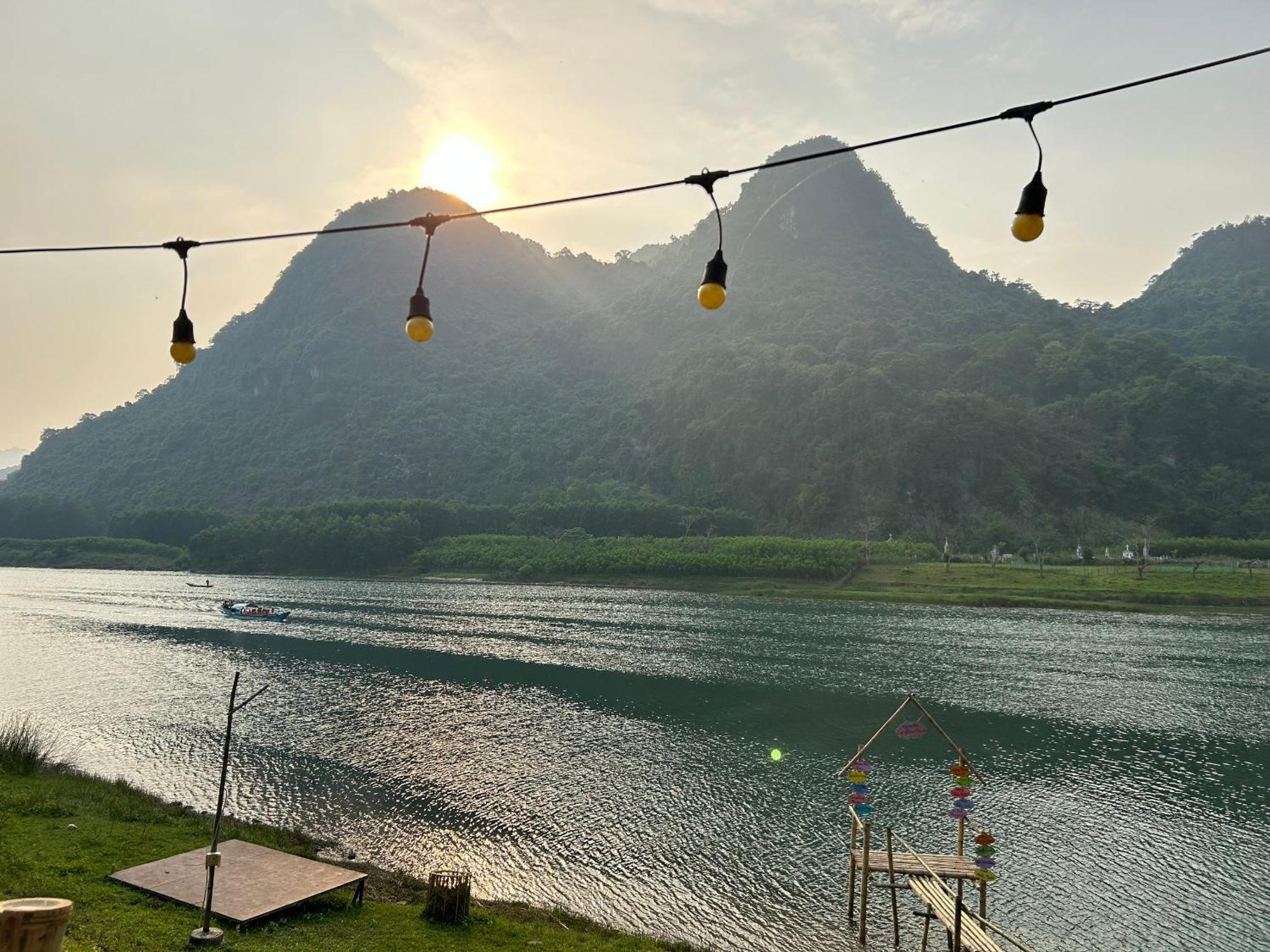 Son River House Phong Nha Exterior photo