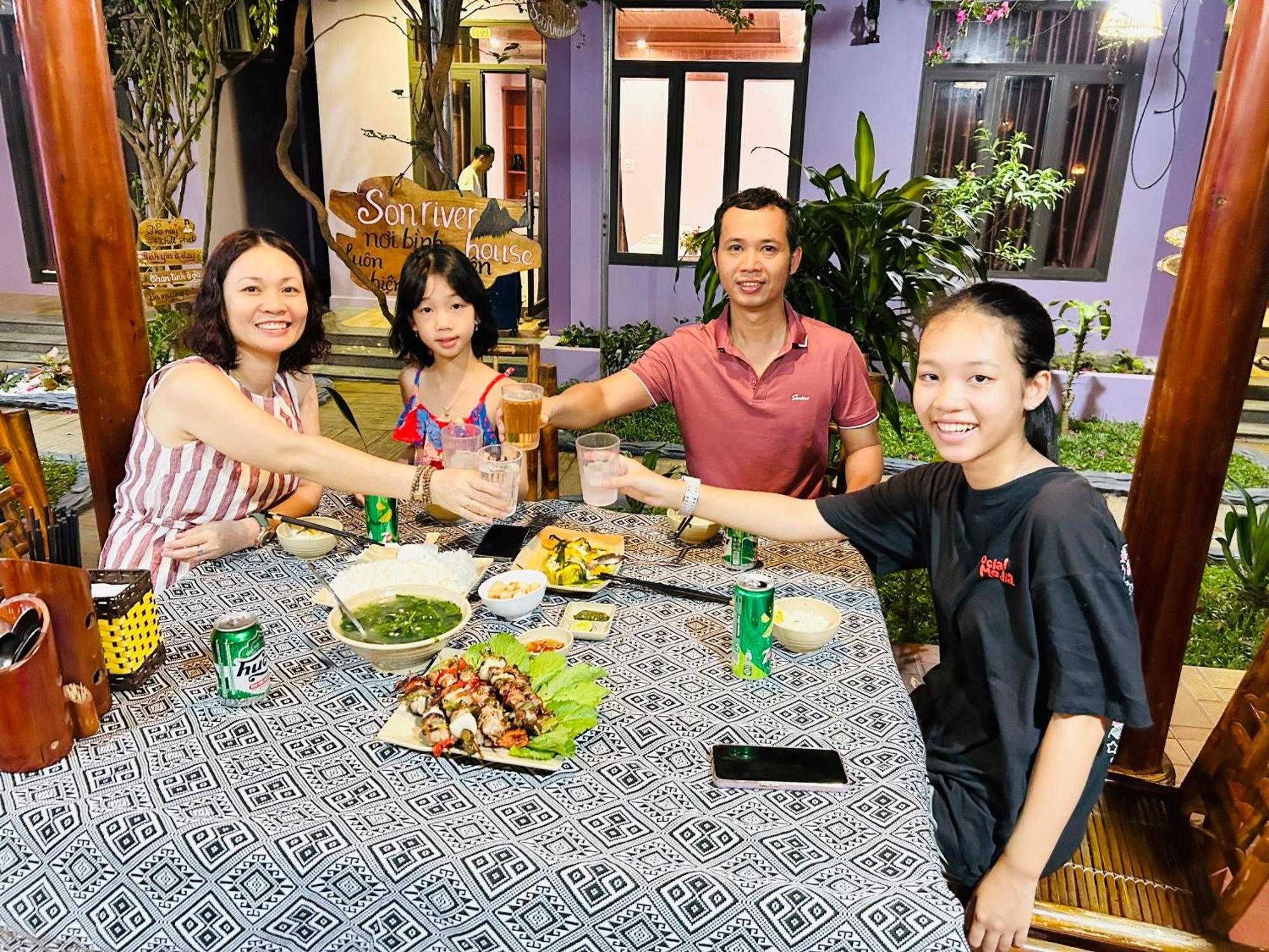 Son River House Phong Nha Exterior photo