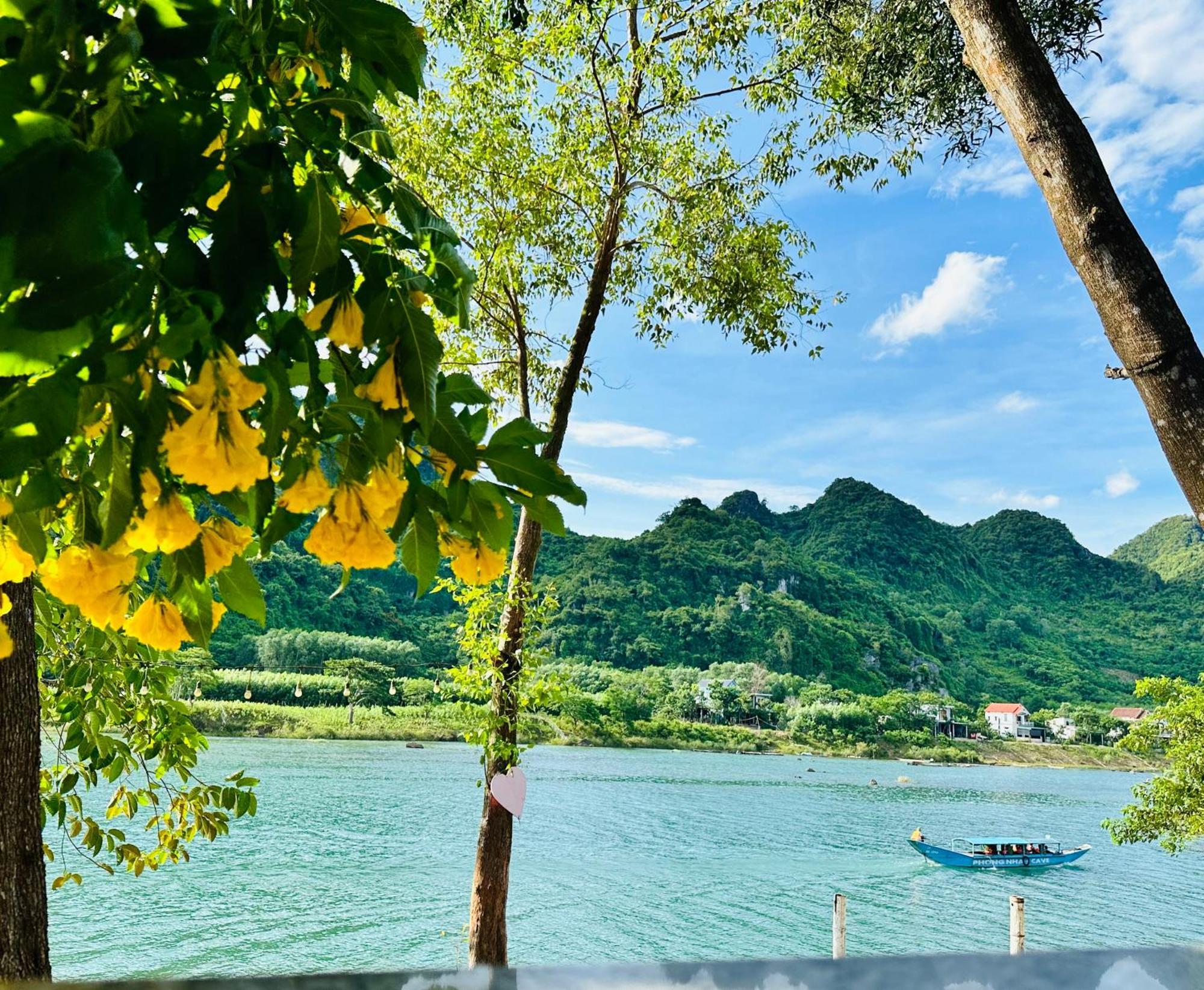 Son River House Phong Nha Exterior photo